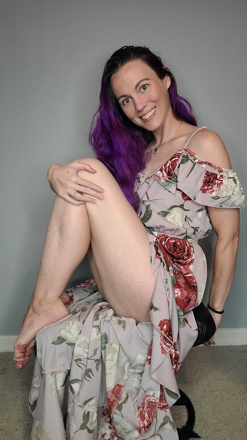 Exciting amateur Amateur Dress Legs porn Emma Rose 💜 (@xo_emmarose_xo)