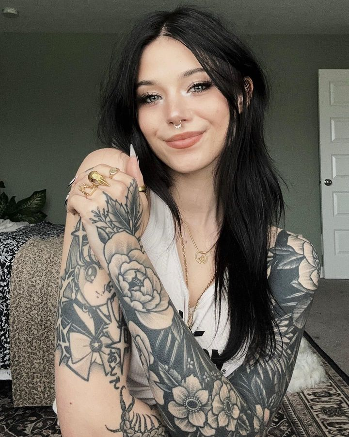 Exciting amateur Bra Cartoon Goth Long Hair porn HotiFy (@hotify)
