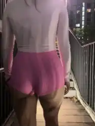 short-hair-chicks