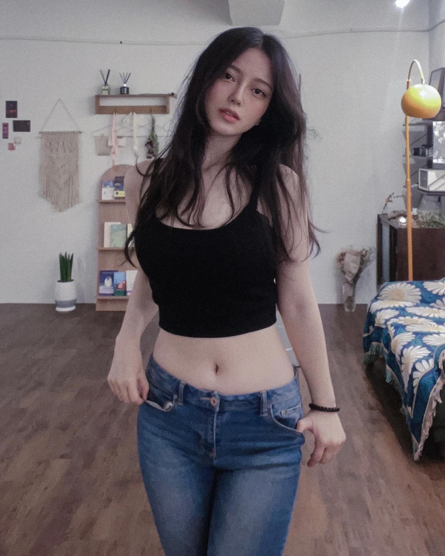 Exciting amateur Amateur Bra Beautiful porn HotiFy (@hotify)