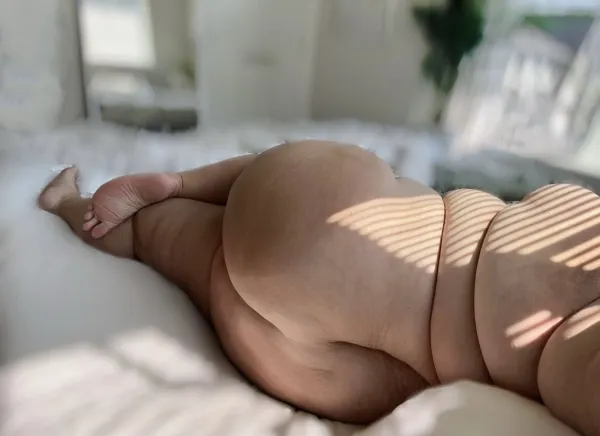 bbw-facesitting