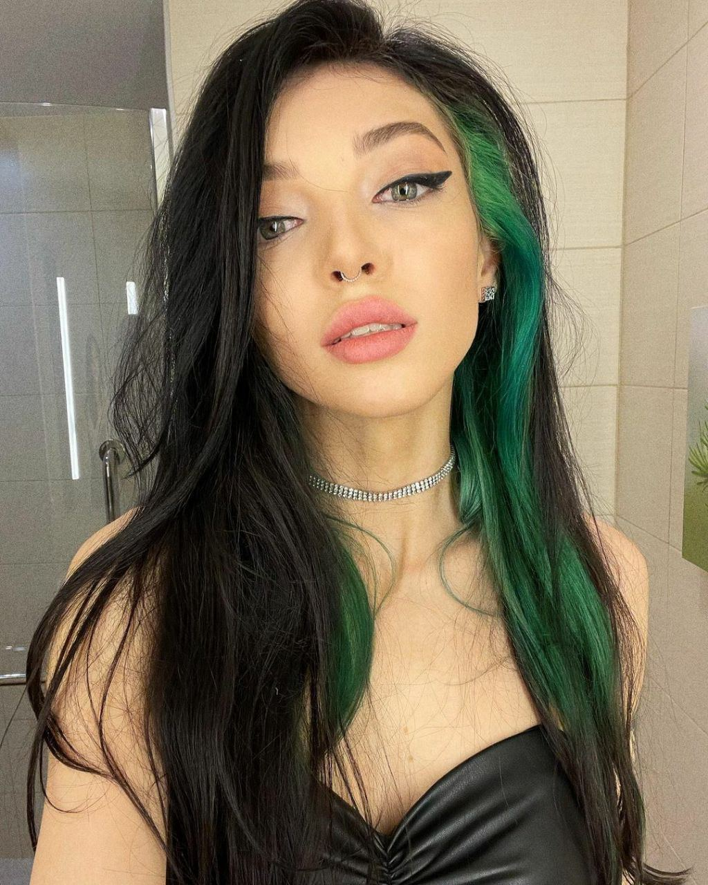Exciting amateur Brunette Beautiful Big Eyes Choker porn HotiFy (@hotify)