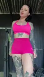 muscle-mommies