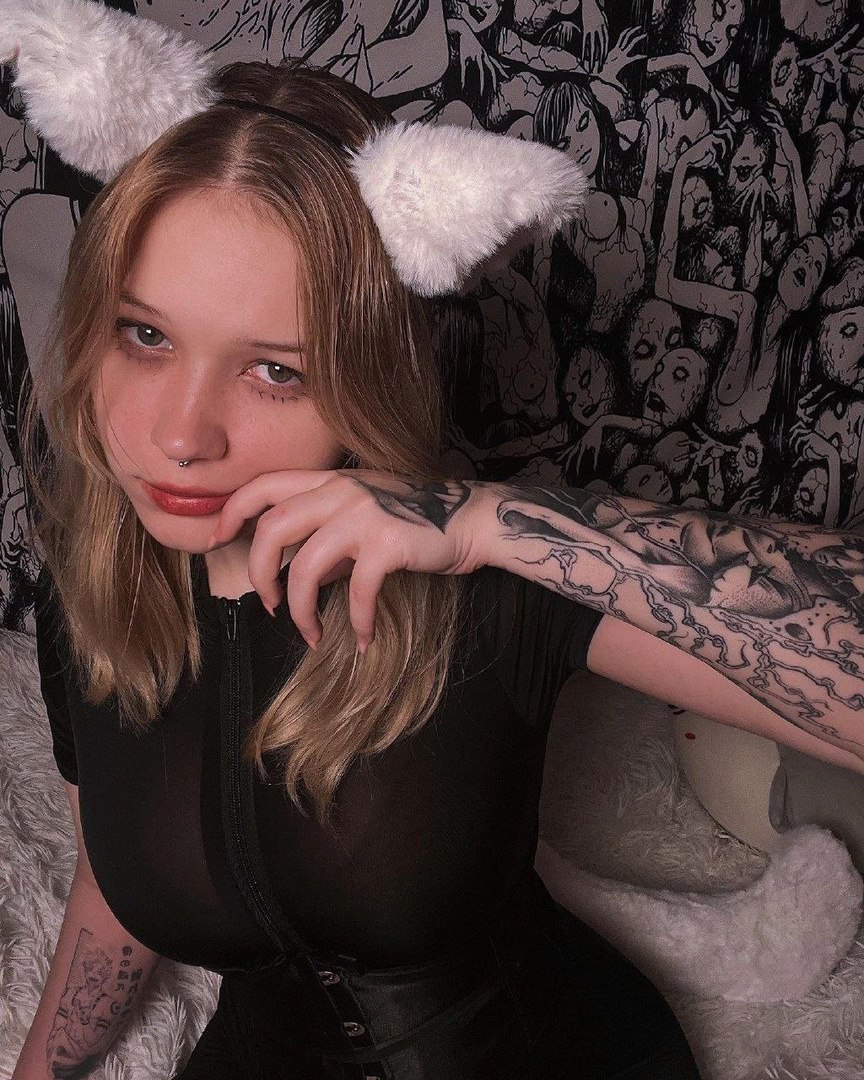 Exciting amateur Blonde Bangs Cute Corset porn HotiFy (@hotify)