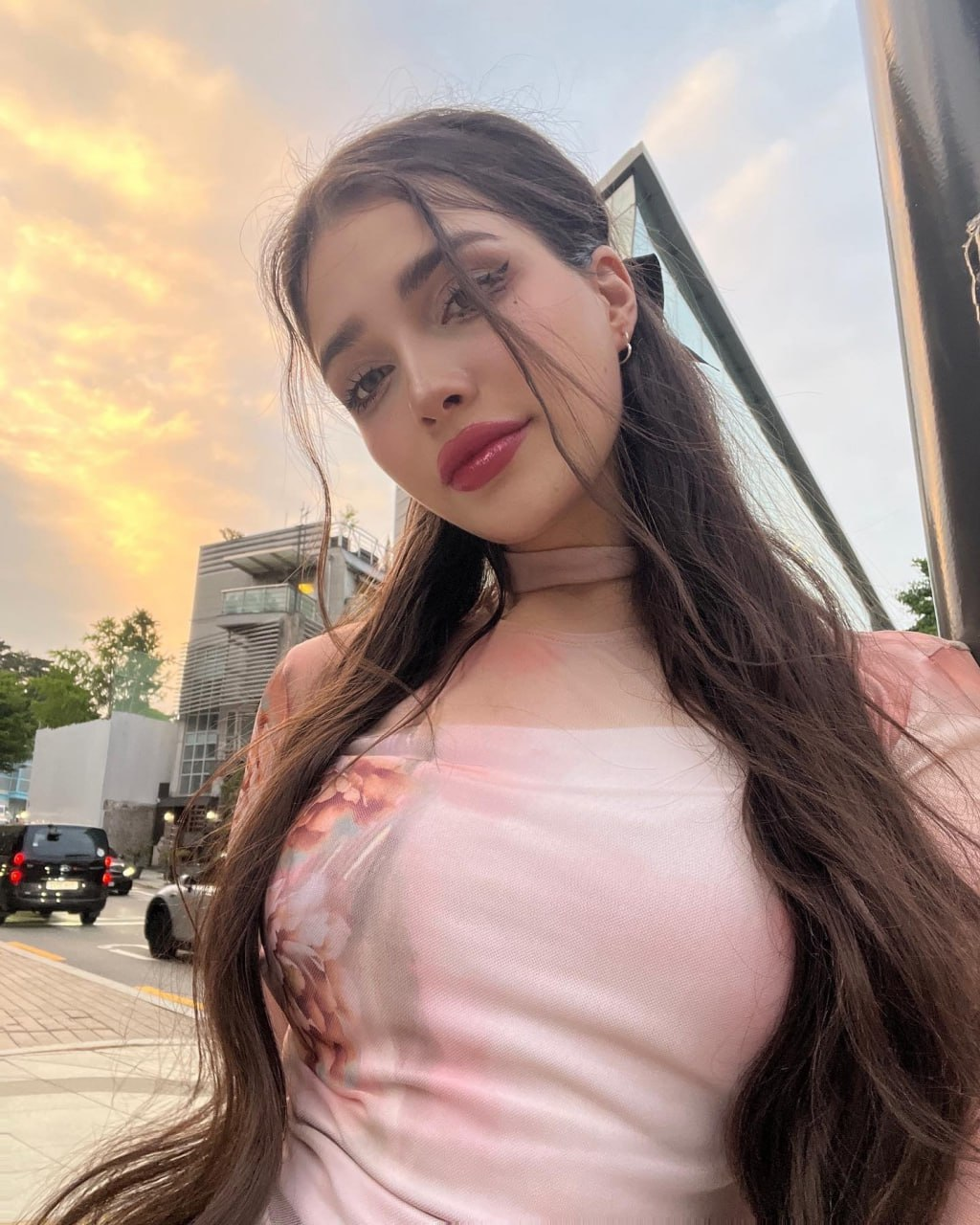 Exciting amateur Brunette Busty Body porn HotiFy (@hotify)