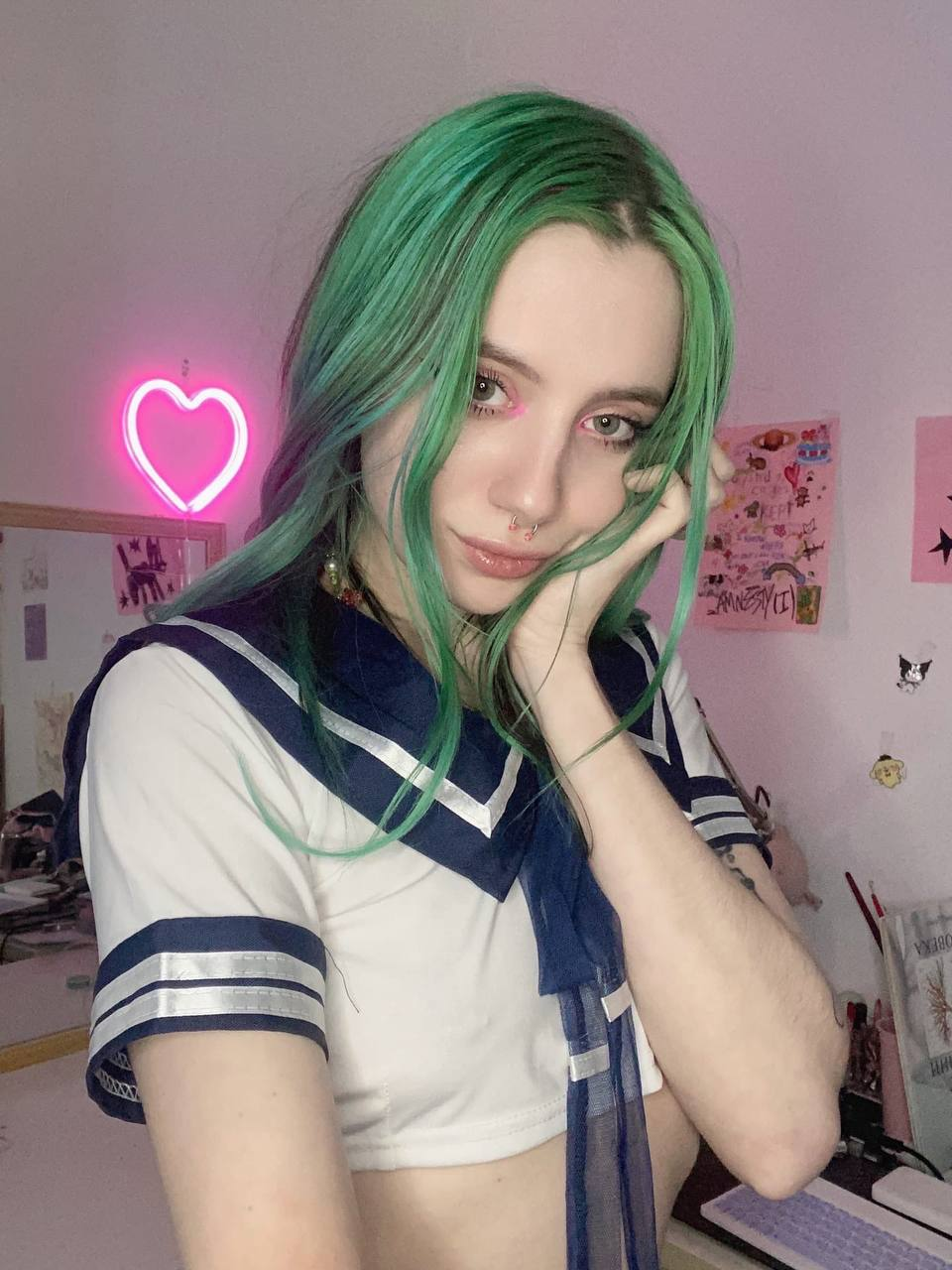 Exciting amateur Amateur Babe Bra porn HotiFy (@hotify)
