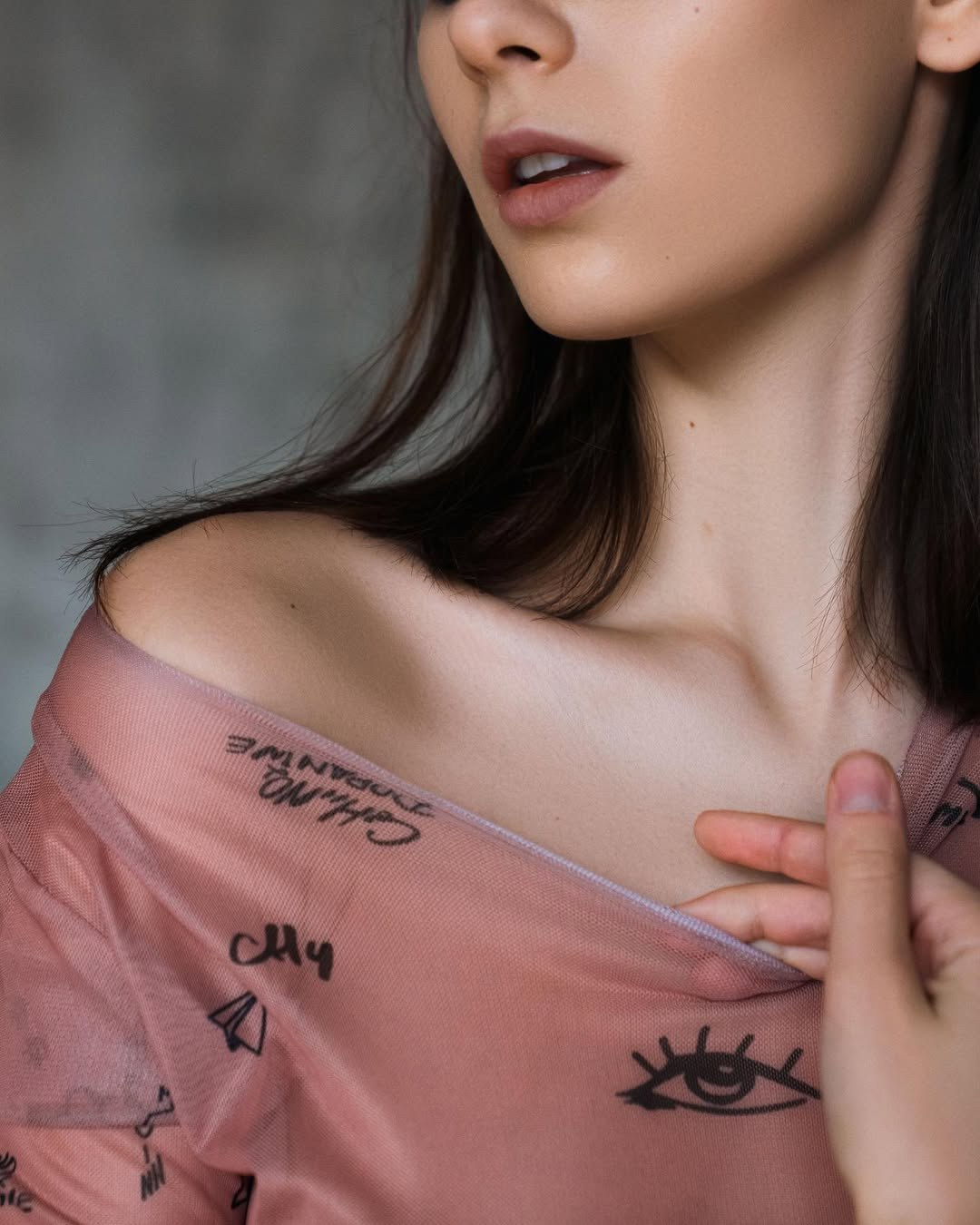 Exciting amateur Brunette Female Lips Long Hair porn HotiFy (@hotify)