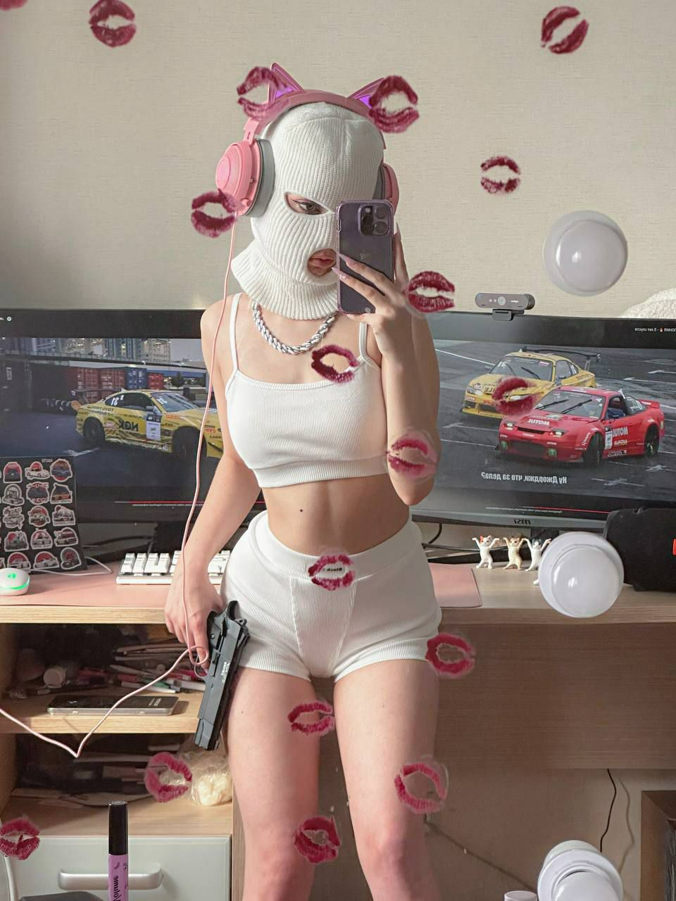 Exciting amateur Gamer Girl Selfie Shorts porn HotiFy (@hotify)
