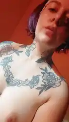 short-hair-chicks