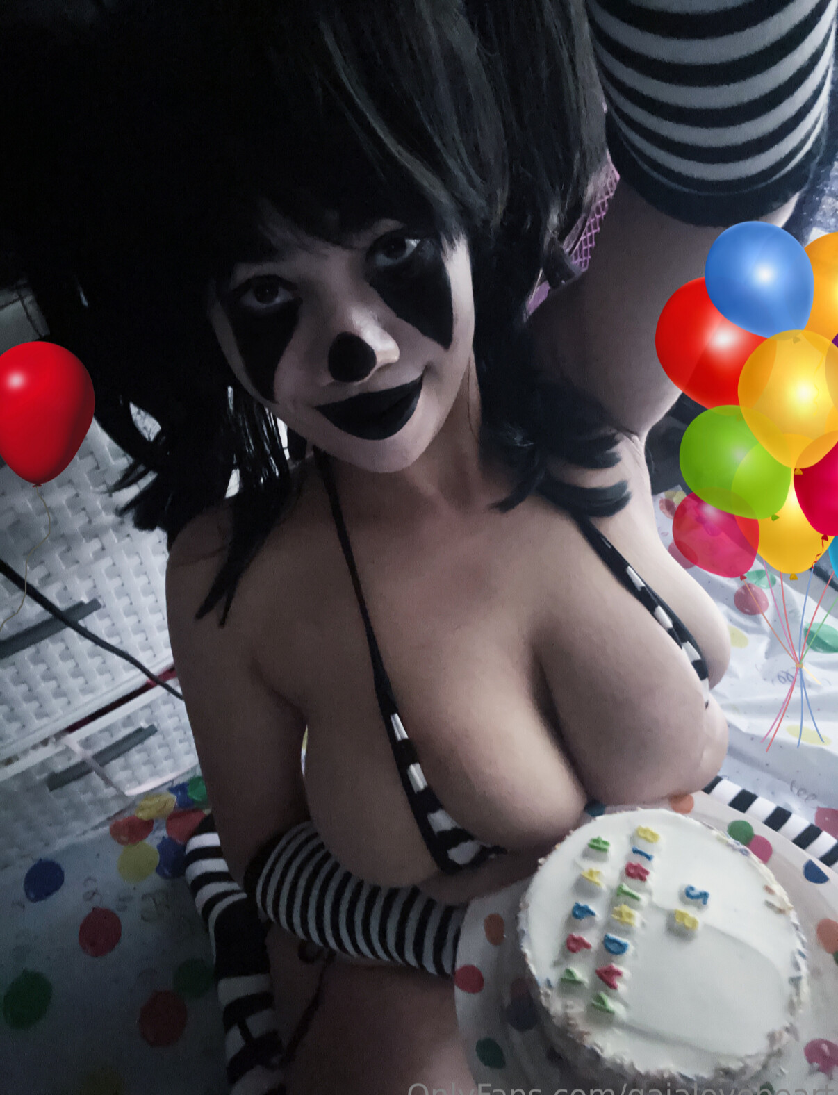 Exciting amateur Bisexual Bra Birthday Costume porn OnlyFans Leak (@onlyfans-leak)