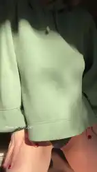 natural-busty
