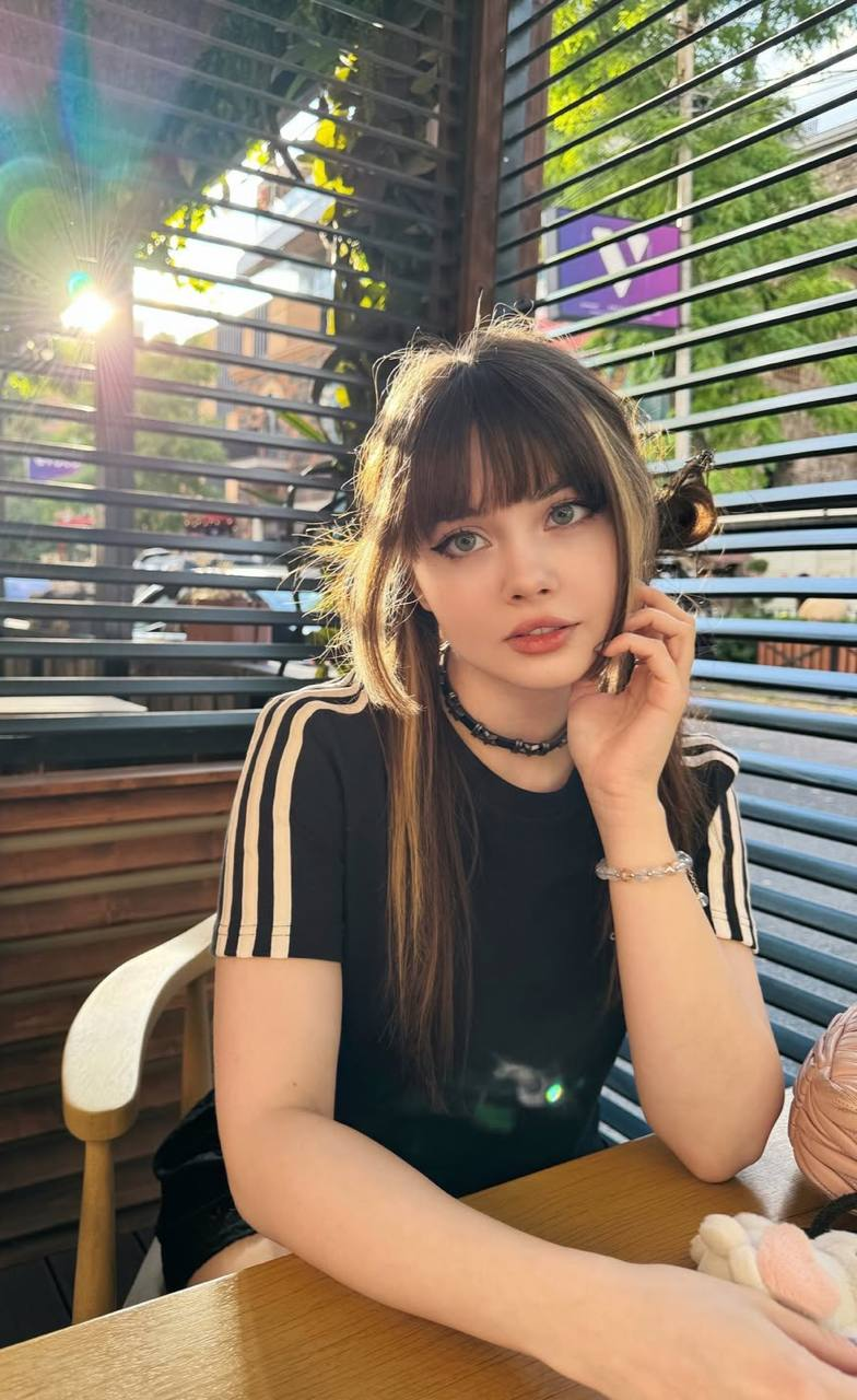 Exciting amateur Brunette Bangs Female porn HotiFy (@hotify)