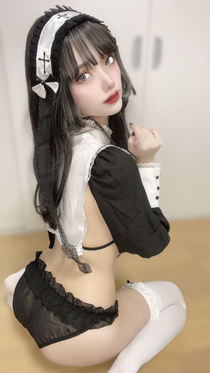 Exciting amateur Bangs Long Hair Lipstick porn HotiFy (@hotify)
