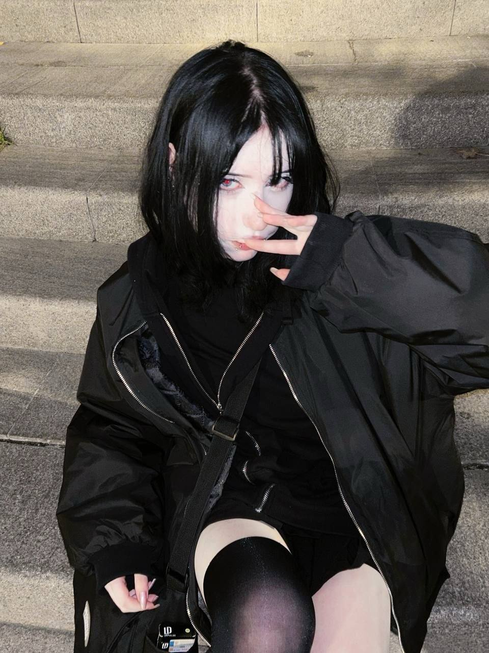 Exciting amateur Babe Black Emo porn HotiFy (@hotify)