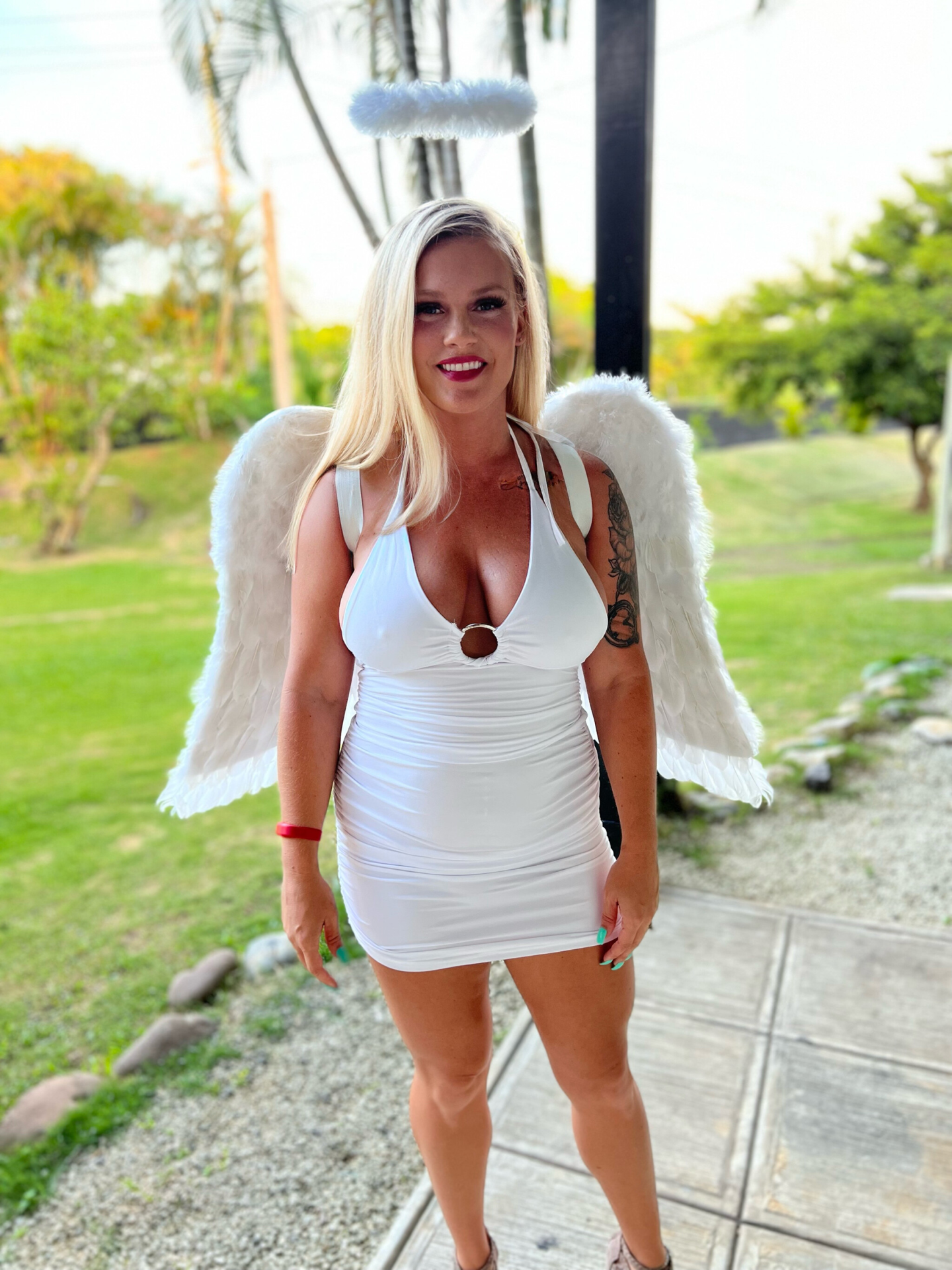 Exciting amateur Big Tits Boobs Blonde porn ⭐️Sadie Andrews⭐️ (@sadieandrews)