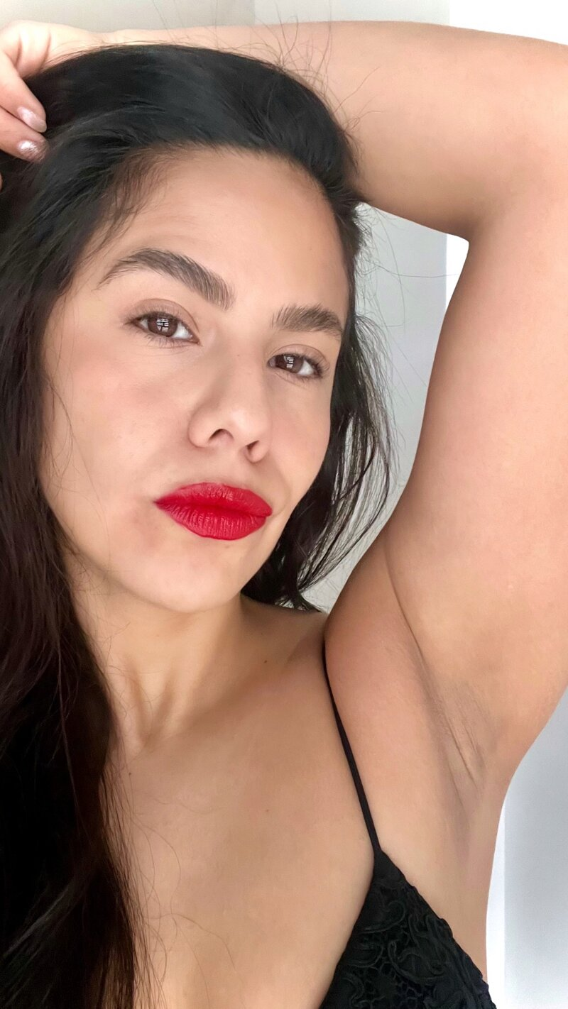 Exciting amateur Armpits Armpit Army porn 🐍 Goddess Rusemme 🐍 (@rusemme)