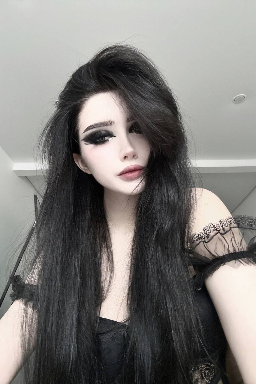Exciting amateur Bra Beautiful Eye Shadow Goth porn HotiFy (@hotify)