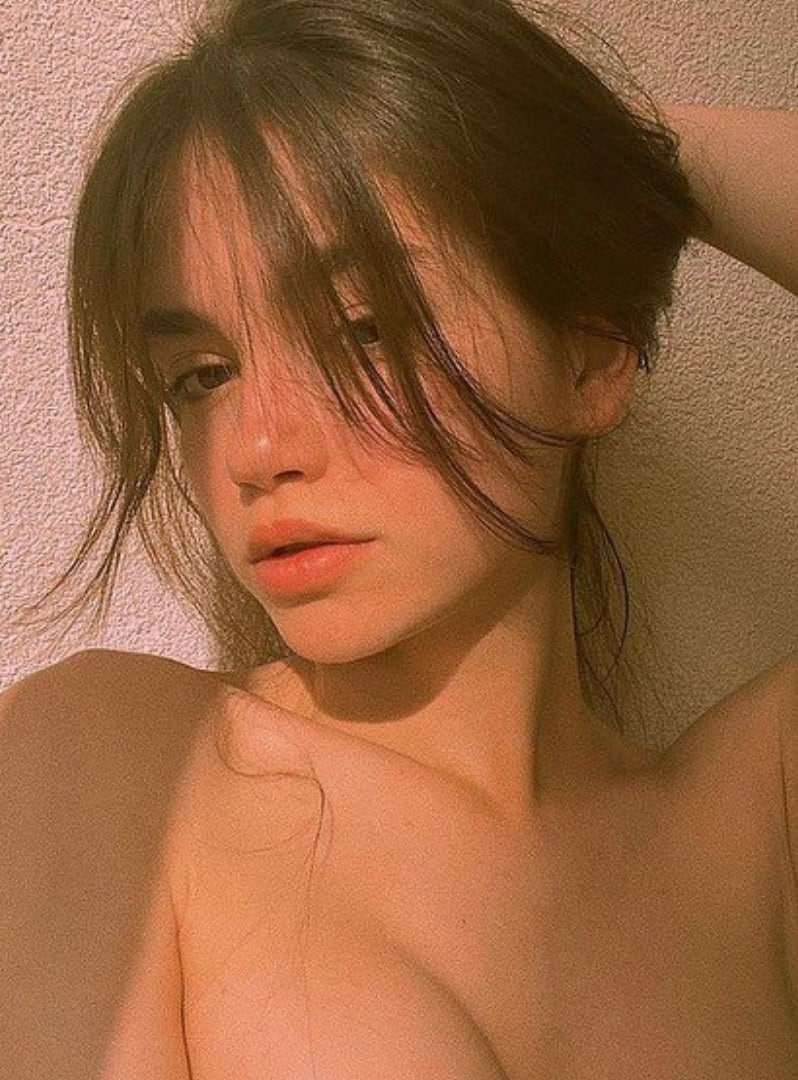 Exciting amateur Brunette Brown Eyes Beautiful porn HotiFy (@hotify)
