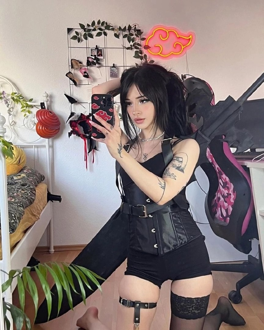 Exciting amateur Bangs Cosplay Corset porn HotiFy (@hotify)