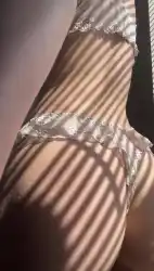 wristwatch-woman