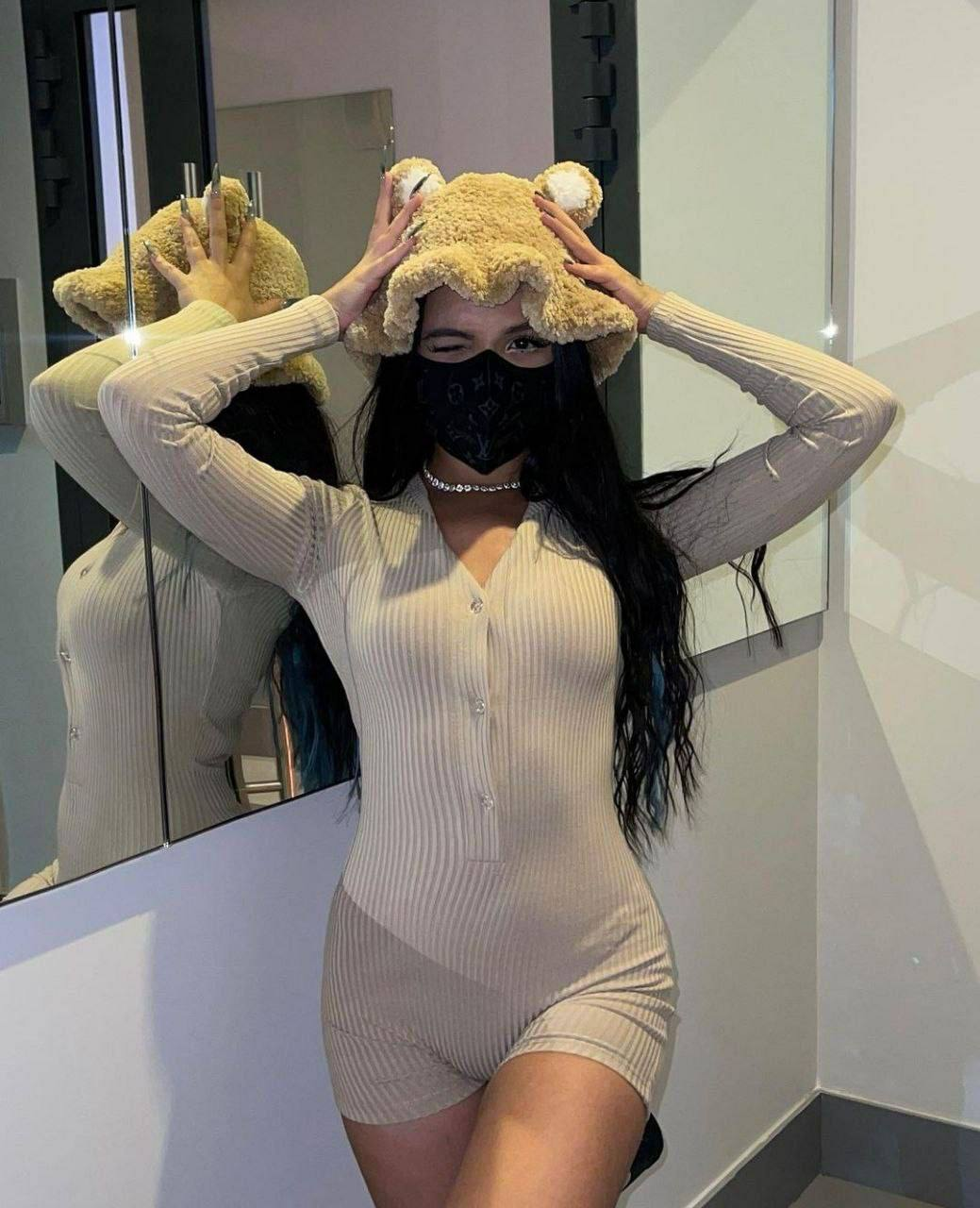 Exciting amateur Brunette Babe Bodysuit porn HotiFy (@hotify)