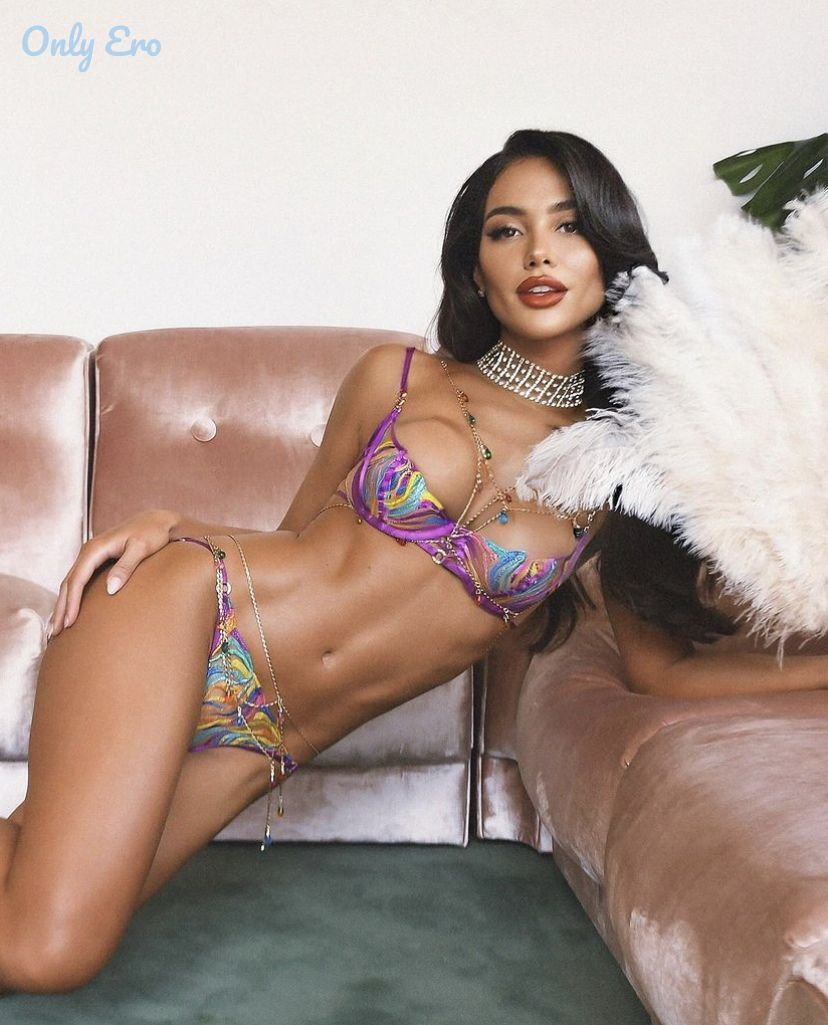 Exciting amateur Brunette Body Bra porn HotiFy (@hotify)