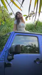 braless