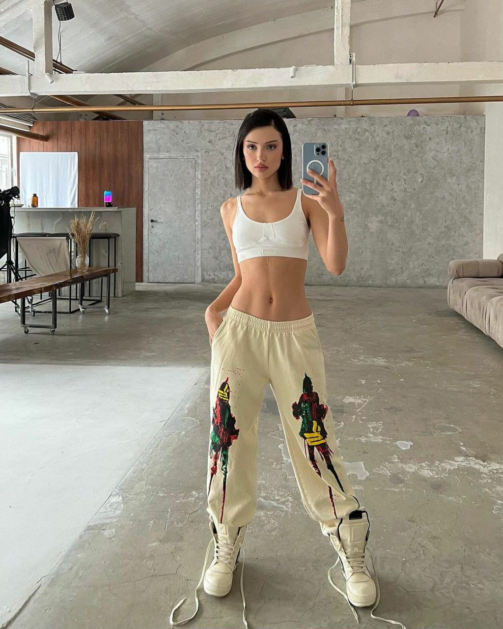 Exciting amateur Female Fit Pants Selfie porn HotiFy (@hotify)